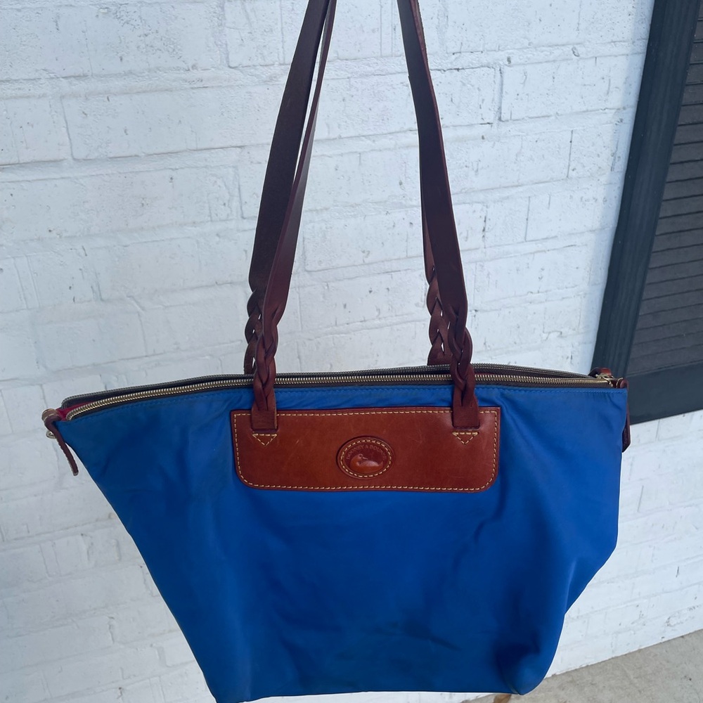 Dooney & Burke Shoulder Bag